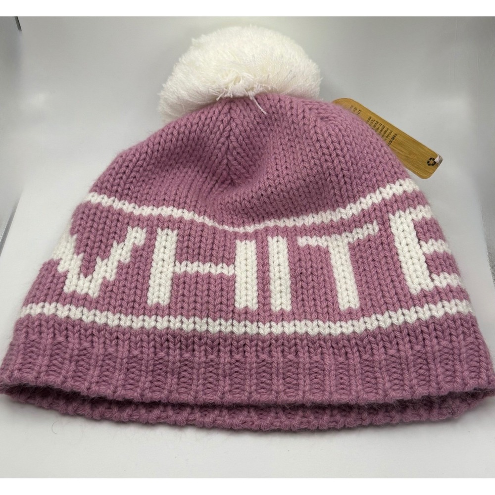 NEW NWT BULA S/M Big White Beanie Pom Pom Knit Hat Winter Ski Snowboard Women